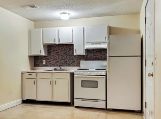 9 5th Ave #B7, Taunton, MA 02780