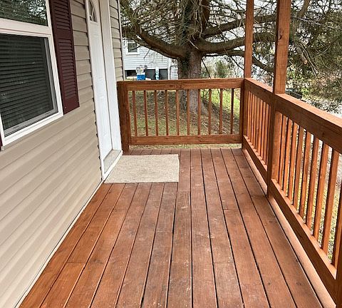 2nd image of 2647 Evergreen Dr