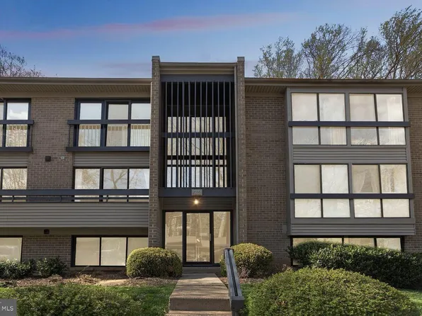 2116 Green Watch Way #200D, Reston, VA 20191