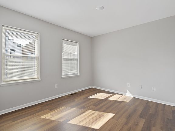 4th image of 1503 W Tioga St