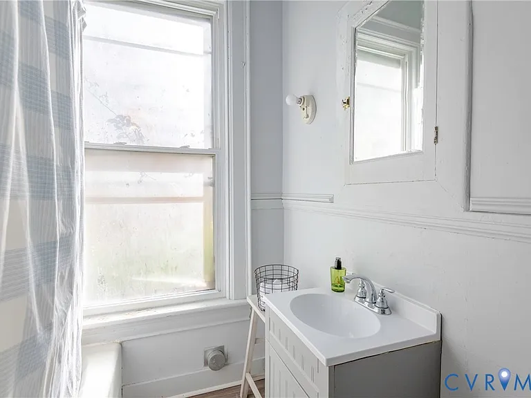 4404 Patterson Ave — Photo 37