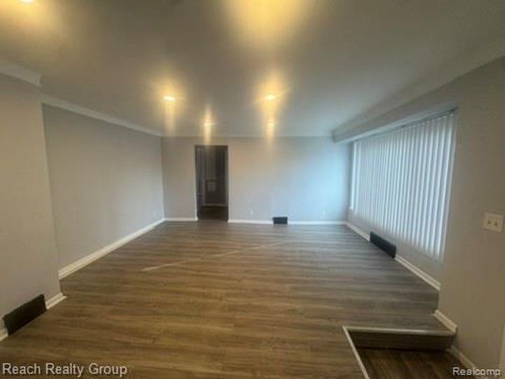 18110 Harlow St, Detroit, MI - View 5