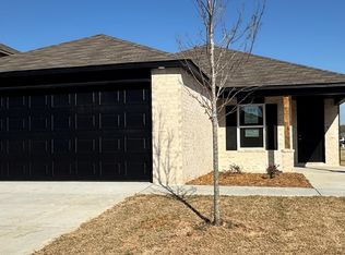 8300 Eastwood Creek Dr, North Little Rock, AR 72113