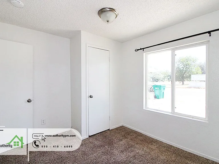 5410 Happy Valley Rd #3 — Photo 15