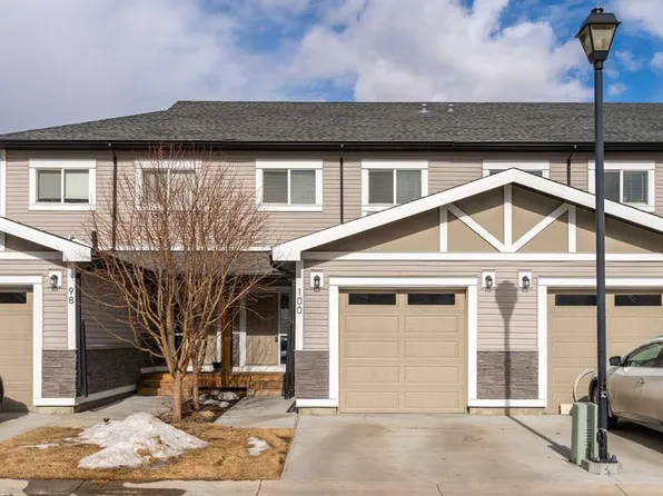 351 S Monteith Dr SE #100, High River, AB T1V 0E9