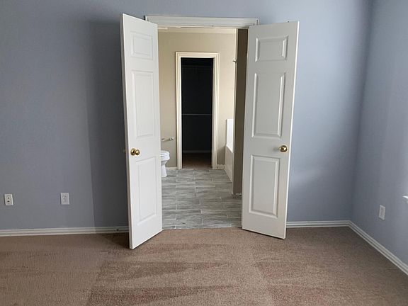 4th image of 5340 Lily Dr
