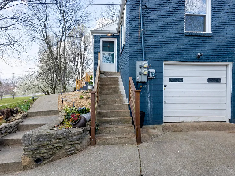 931 Riverside Dr #A — Photo 5