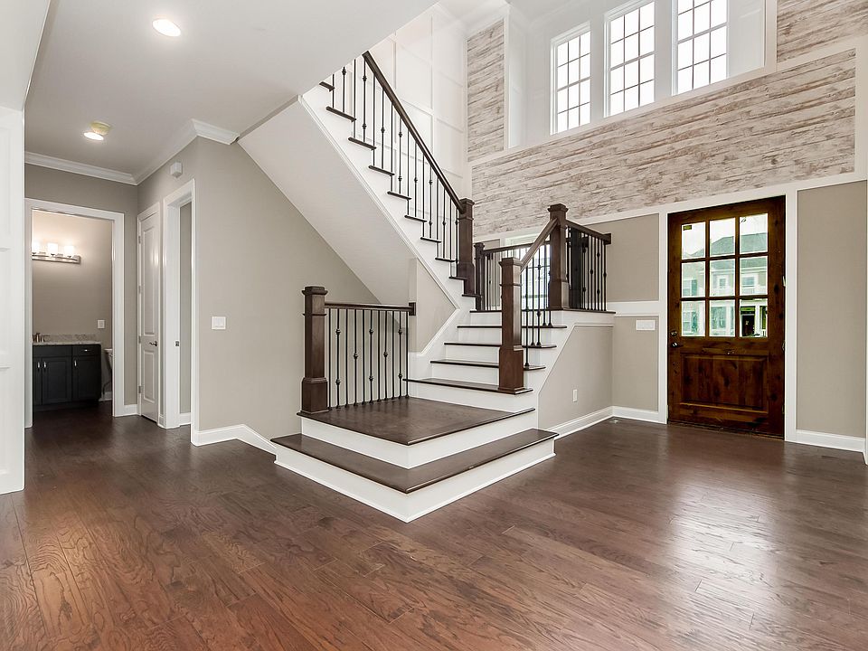 1st image of 7164 Emmet Row Ln