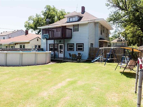 5th image of 624 W Oklahoma Ave