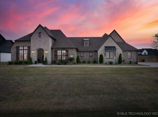 4712 E 177th Pl S, Bixby, OK 74008