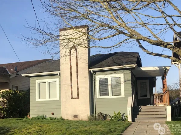 4305 Densmore Avenue N, Seattle, WA 98103