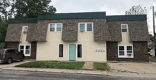 311 N West St Photo 1