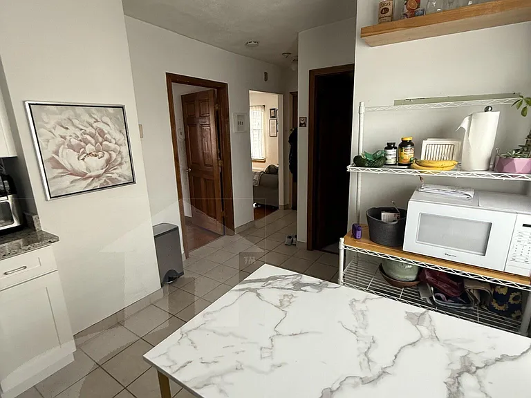 585 Somerville Ave #2A — Photo 6