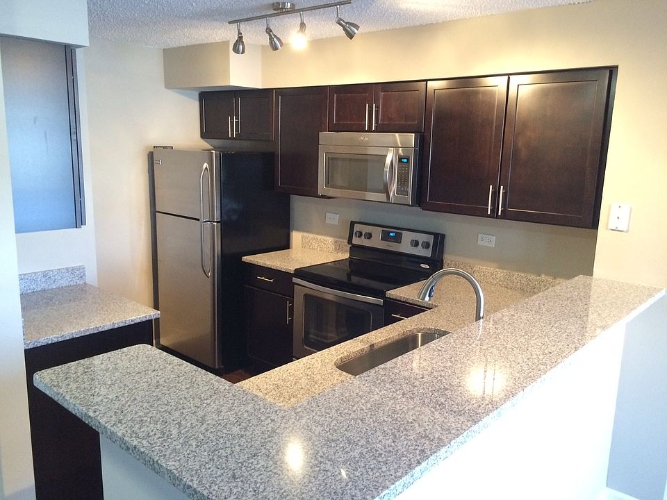 1st image of 1836 Michigan Ave APT 108