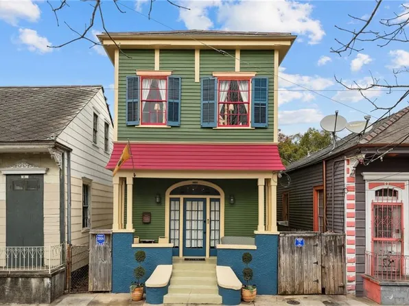 3805 Dauphine St, New Orleans, LA 70117