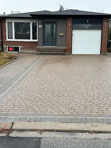 48 Montjoy Cres Photo 1