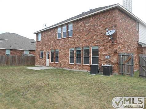 5th image of 1734 Stone Trail Dr