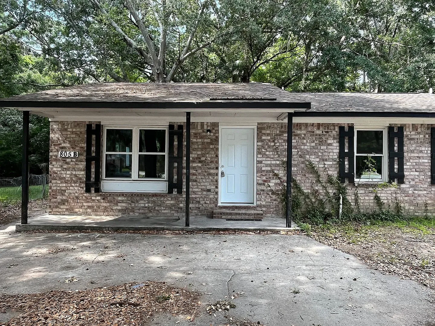 2 bed, 1000 sqft, $1,600 — Photo 1