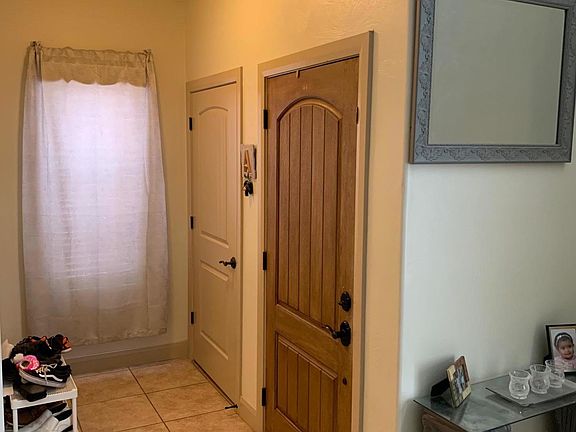 5th image of 278 N Windsor Dr #32