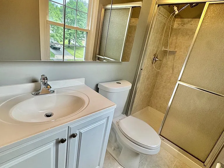4908 Rocky Spring Ln — Photo 22