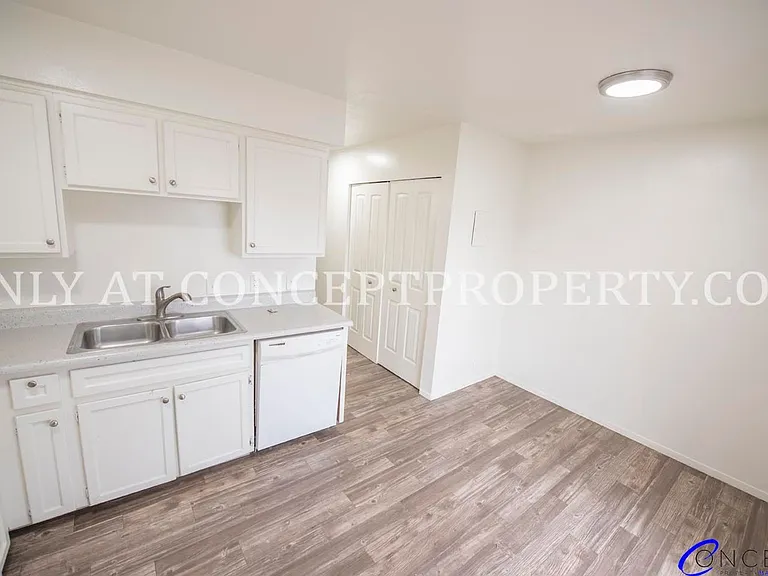 1499 W 2320 S — Photo 67