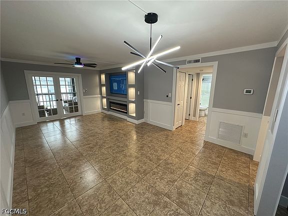 4th image of 2121 Collier Ave APT 316