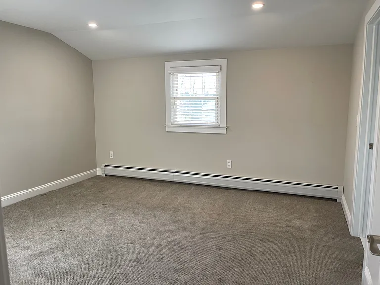 31 Ledge Ave #2 — Photo 23