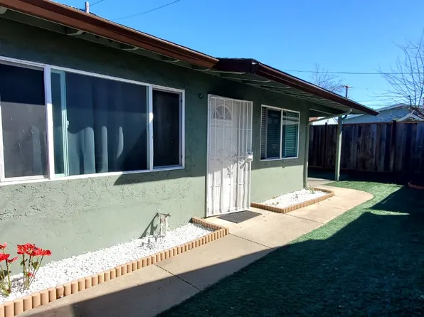 7020 1/2 Rosanna St, Gilroy, CA 95020