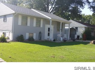 313 Lincolnshire Blvd, Belleville, IL 62221