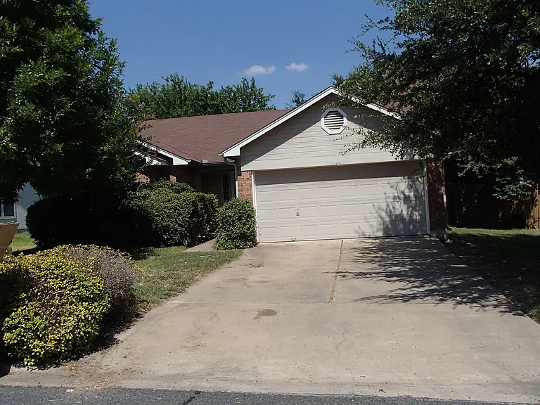 208 Juniper Dr — Photo 15