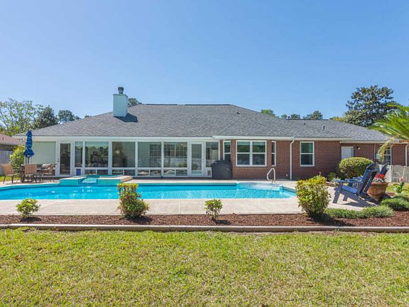 4th image of 627 Kilcullen Dr