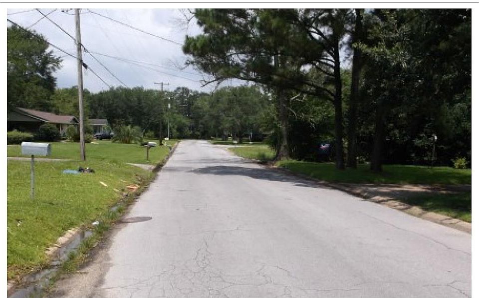 2918 Dantzler St, Moss Point, MS 39563 Zillow