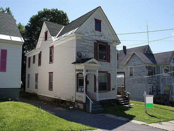2nd image of 22 N McNab Ave