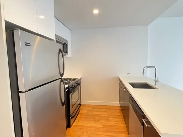 316 Bergen Street image 1 of 23