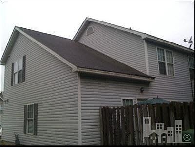 2nd image of 2149 Market St