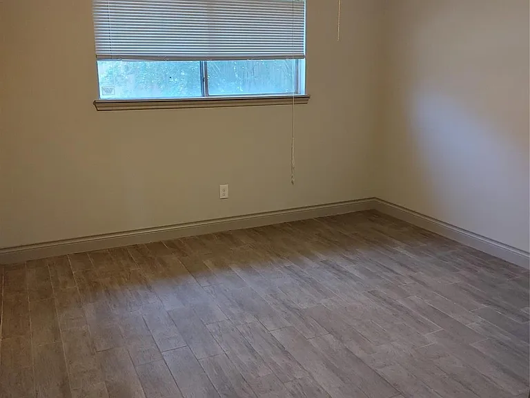 7514 Fuchsia Ln — Photo 11