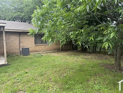 108 Cooper St — Photo 18