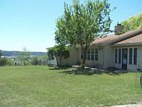 1st image of 916 Remschel Ave