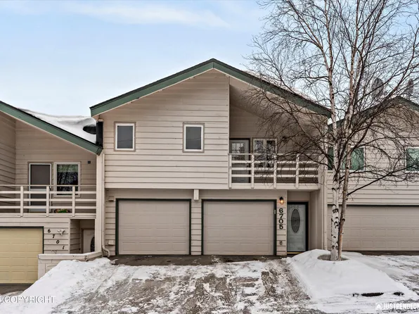6705 Cutty Sark St, Anchorage, AK 99502