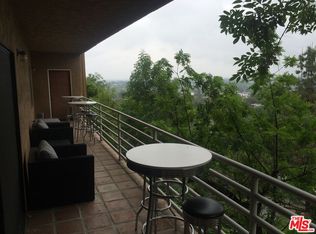 3616 Roberts View Pl, Studio City, CA 91604