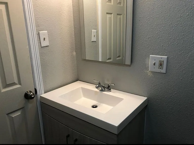 620 Riverside Dr — Photo 18