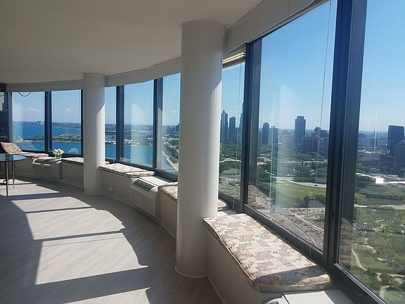 4th image of 155 N Harbor Dr APT 4313