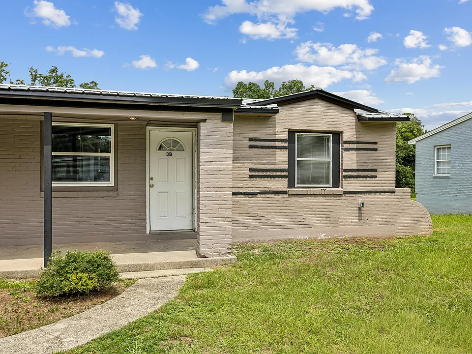 3 Ellinor Ct