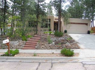 2136 Loma Linda Dr, Los Alamos, NM 87544