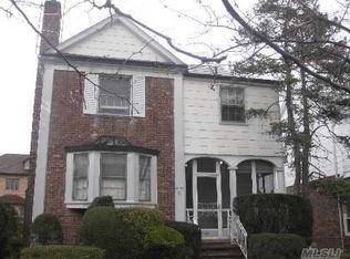 6423 181st St, Fresh Meadows, NY 11365