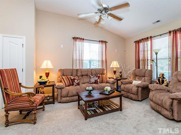 5th image of 6021 McDevon Dr