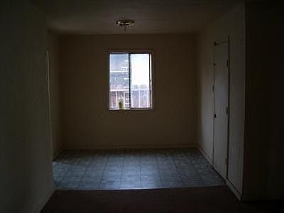 2nd image of 1522 Spring St