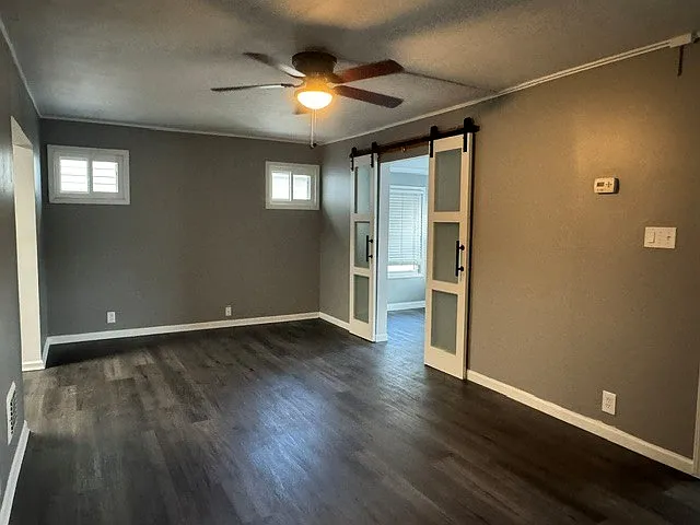 2 bed, 1100 sqft, $1,500 — Photo 4