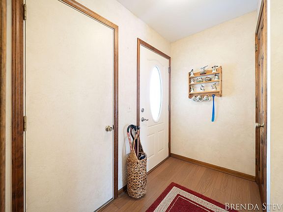 5th image of 2061 Terrace Van Dr NE