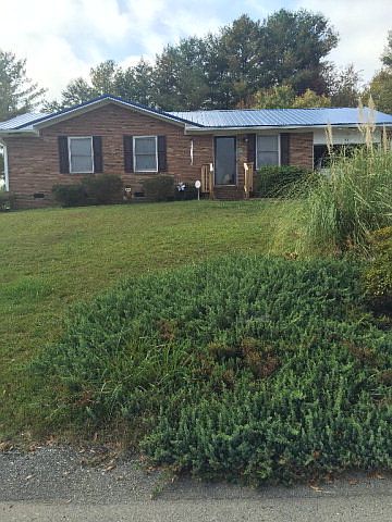 1st image of 501 Winchester Dr